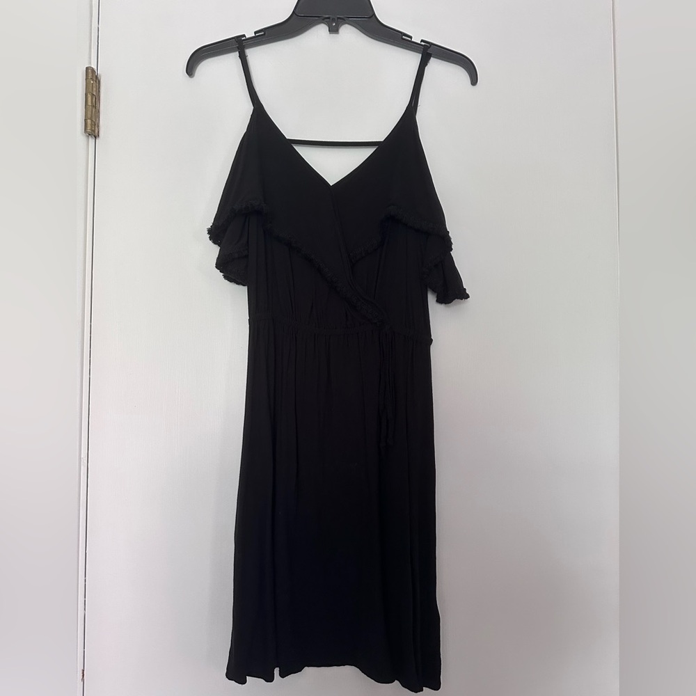 Xhilaration Black Cold-Shoulder V-Neck Mini Dress